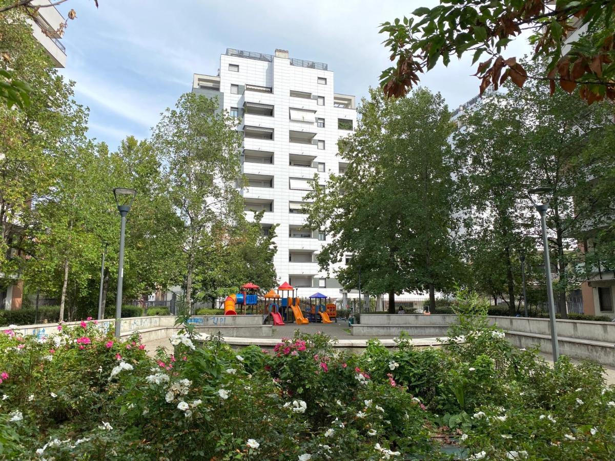 Appartamento Sulla Metro 3 Gialla Maciachini Milán Exteriér fotografie